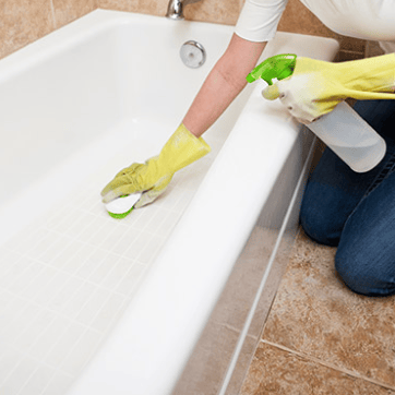 Move-in deep cleaning - Bath Tub Cleaning