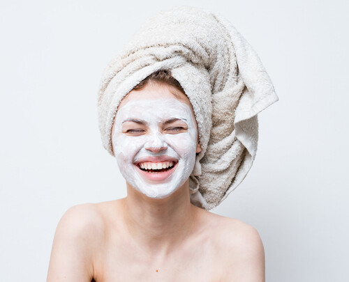 A Step By Step Guide On How To Do A Face Cleanup At Home