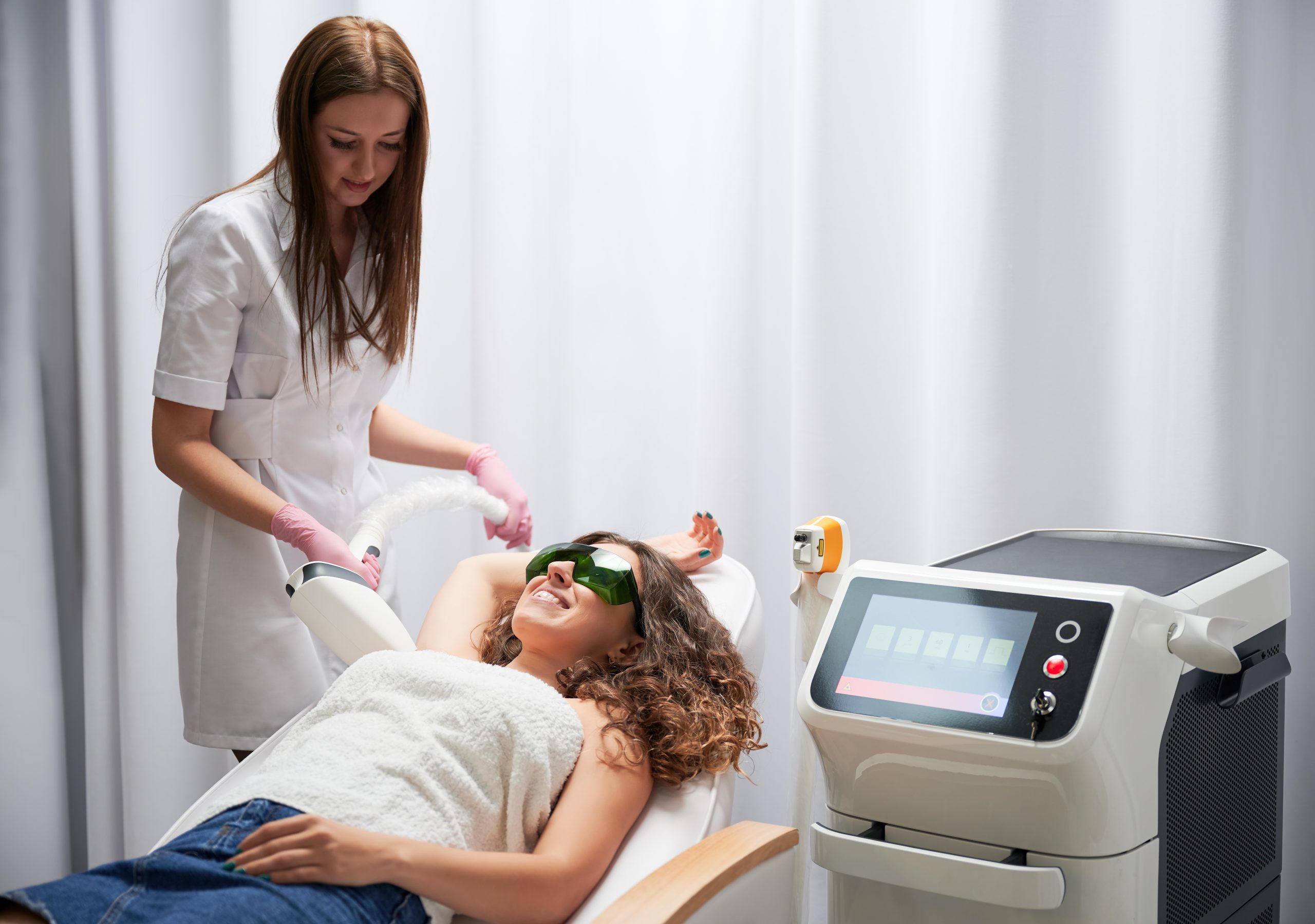 Unveiling The Secrets Of Laser Underarm Hair Removal
