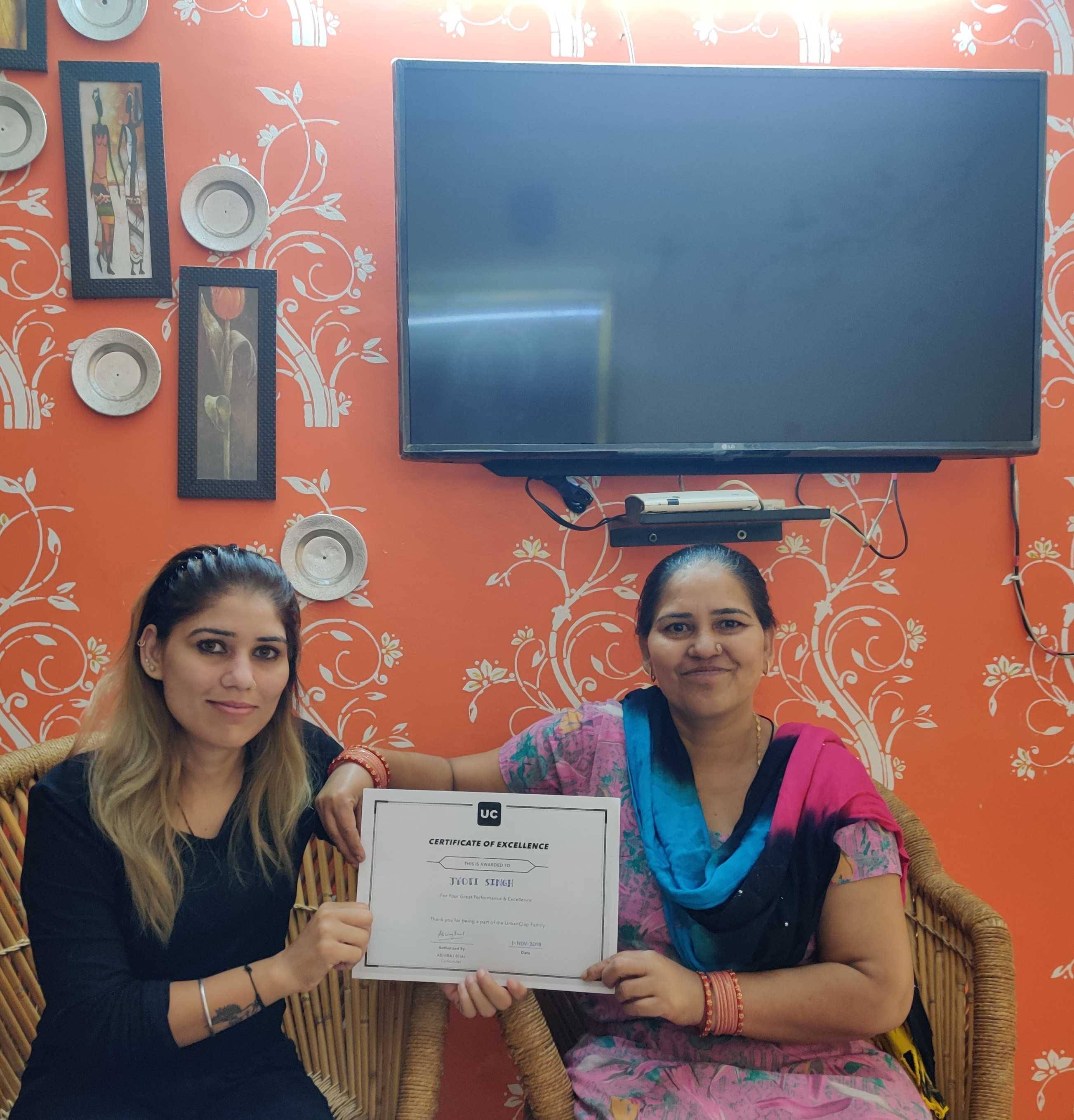 Salon at home Beautician Jyoti