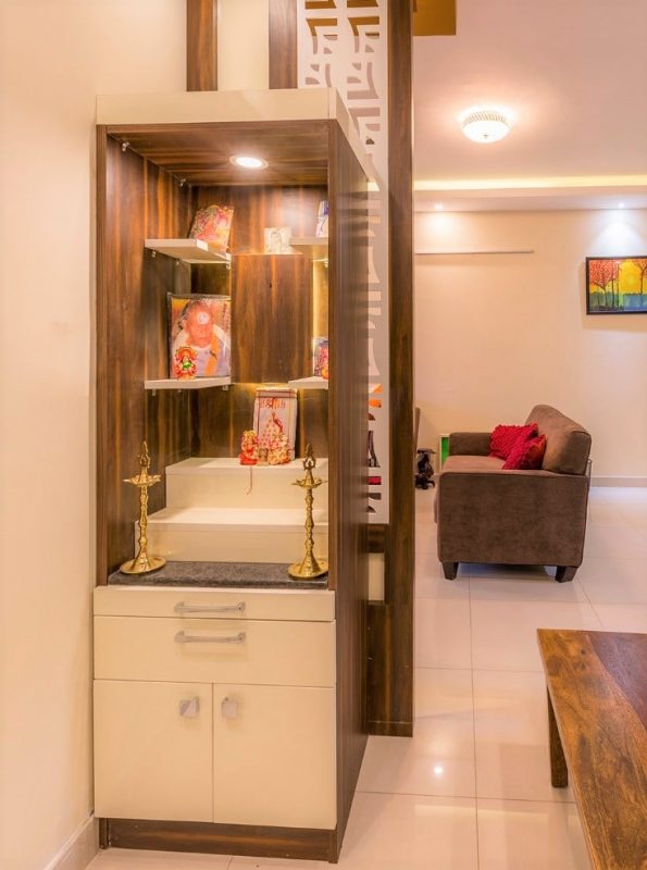 Small Pooja Cabinet Design