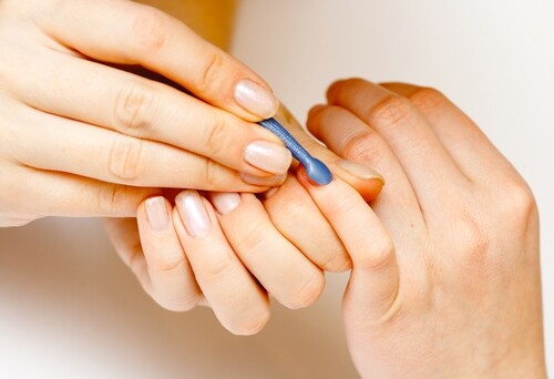 manicure at home