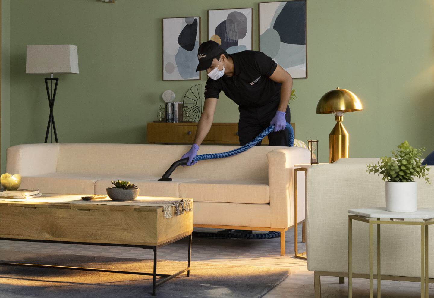 Living & Bedroom Cleaning 