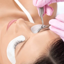 Lashes Refill, Removal - Eyelash extensions removal