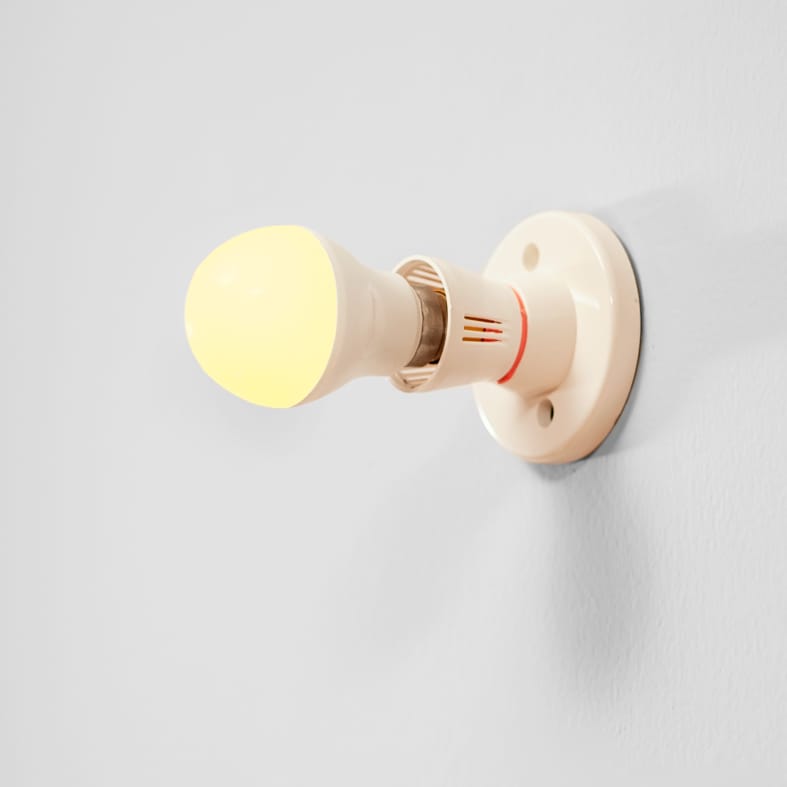 Bulb & tubelights - Warm white bulb installation