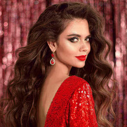 Luxe glam up makeup