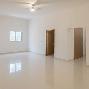 Unfurnished apartment - Home deep cleaning