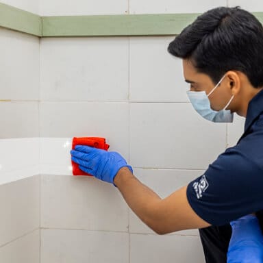 Move-in deep cleaning - Move-in bathroom cleaning
