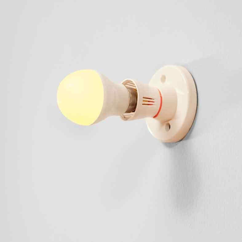 Lighting - Install Incandescent bulb