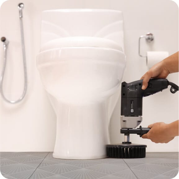 Intense bathroom cleaning