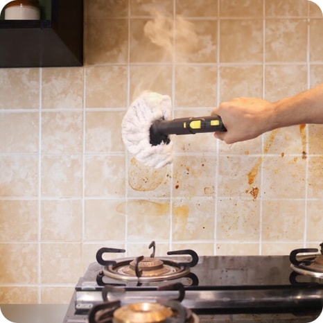 Complete kitchen cleaning