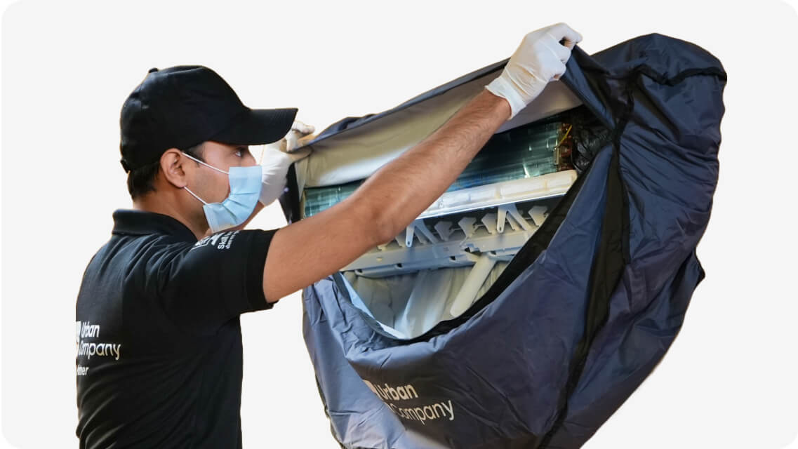 Jacket for mess-free service