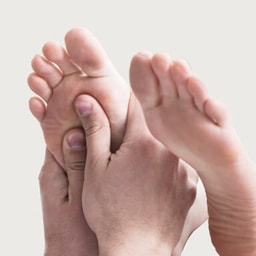 Manicure & pedicure - Foot & calf massage