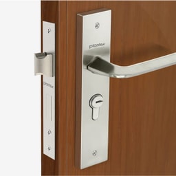 Door - Door lock installation