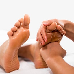 Add-Ons - Ayurvedic foot massage (Pada Abhyanga)