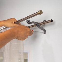 Curtain installation - Curtain Rod Installation
