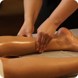 Pain relief - Leg relief massage