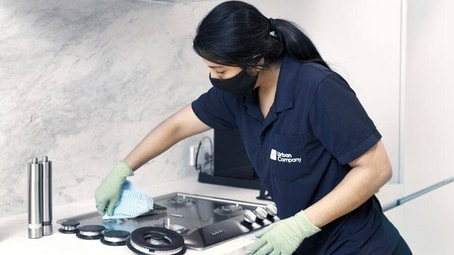 Best cleaning agency in Sharjah providing top-notch home cleaning services