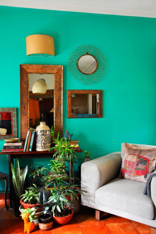 wall paint colour for living room