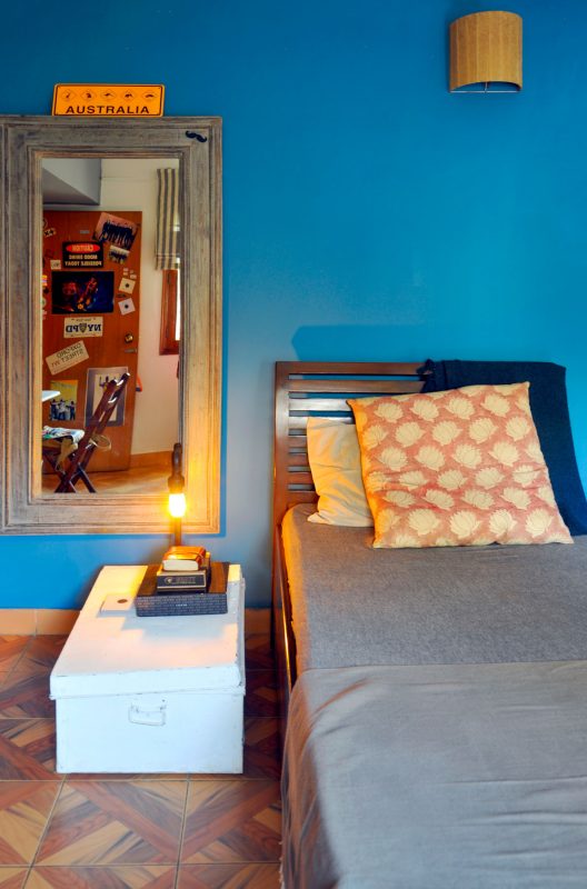 bedroom wall paint colours for indian homes