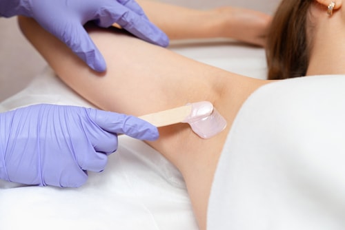 What Are The Benefits Of Underarm Waxing?