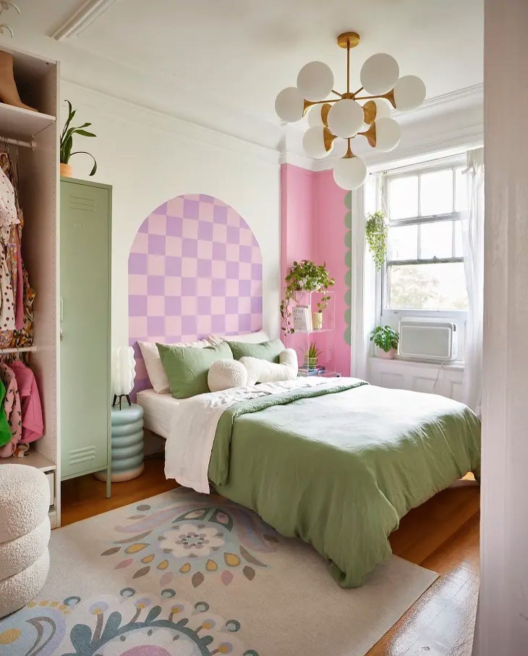 Infuse Artistic Vibes