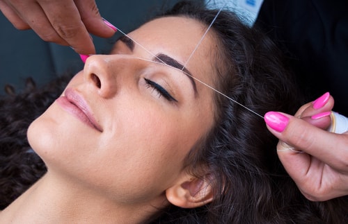 Brows On Fleek: Everything To Know Before Your First Eyebrow Threading Session