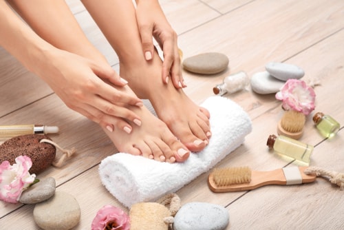 What Is A Pedicure? Guide To Healthy And Beautiful Feet