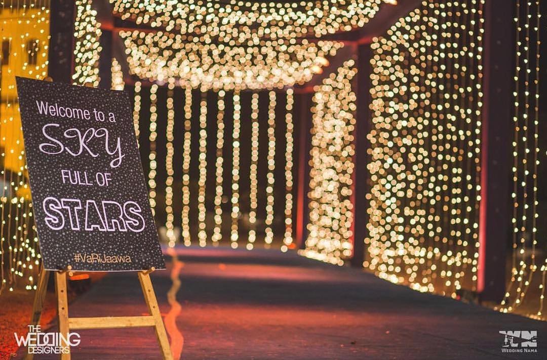 20+ Gorgeous Wedding Entrance Decoration Ideas To Love