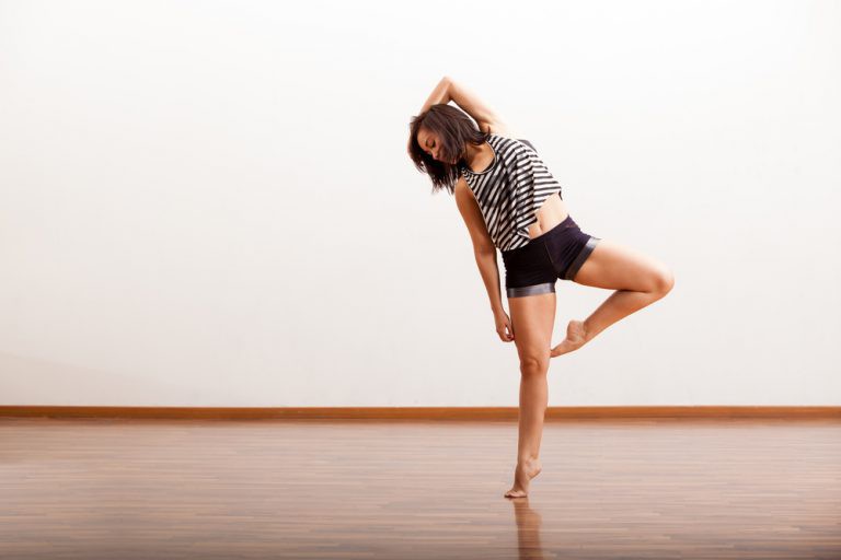 fitness trainer at home