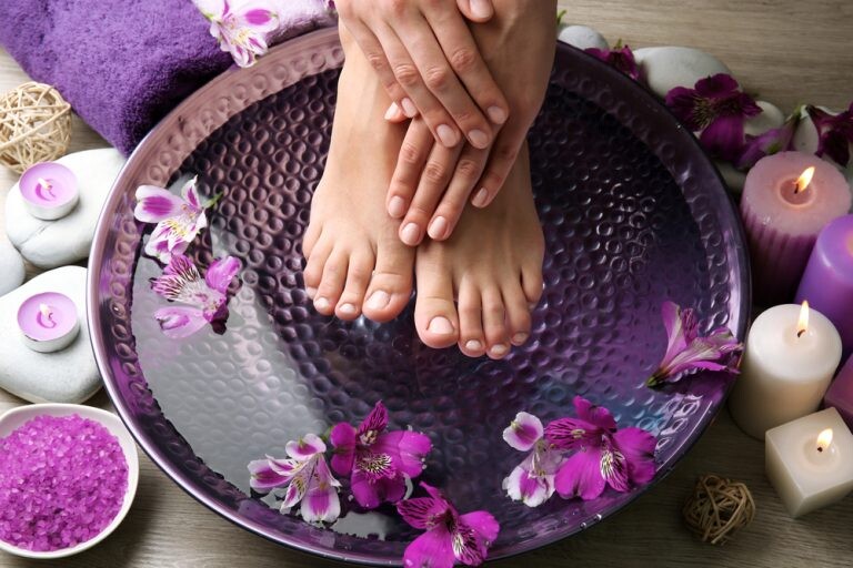 Cheatsheet: How To Do Manicure And Pedicure At Home